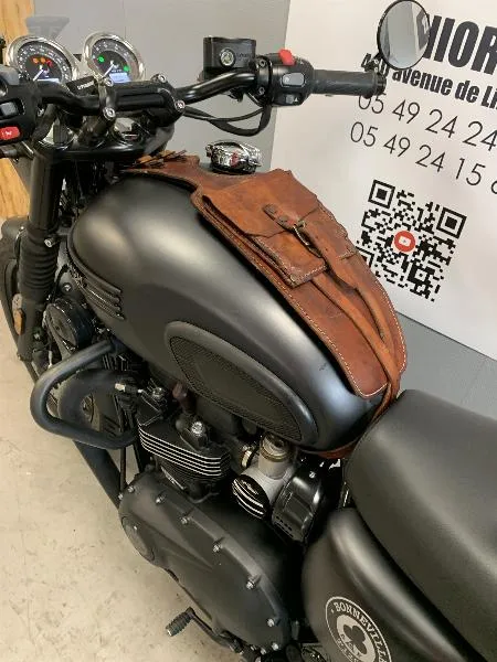 BONNEVILLE T120 ACE