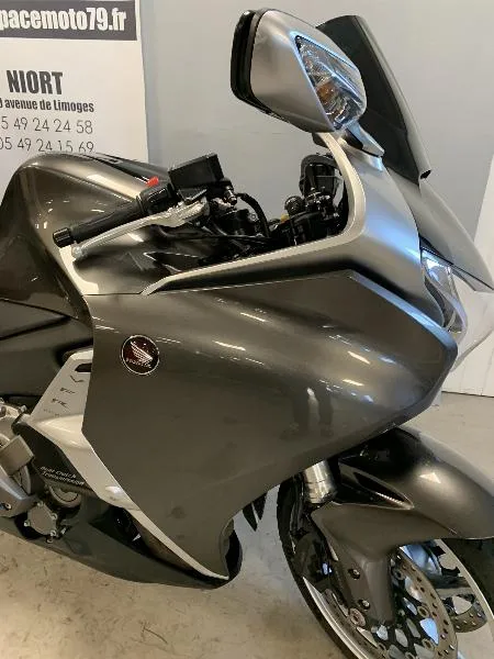VFR 1200