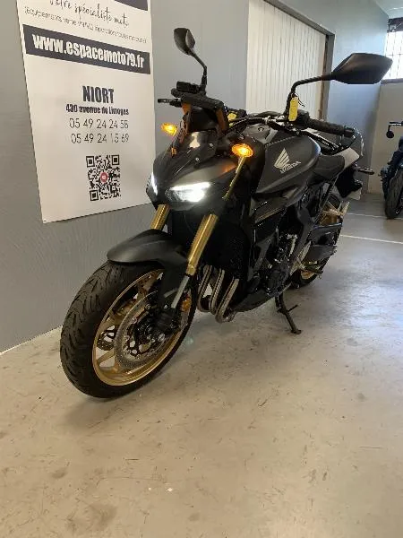 CB 1000 Hornet SP