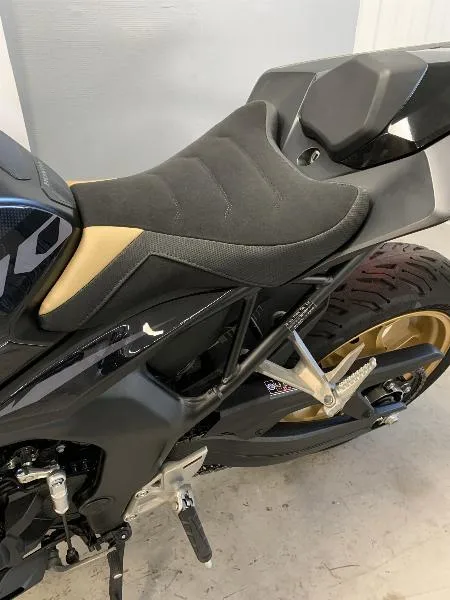 CB 1000 Hornet SP