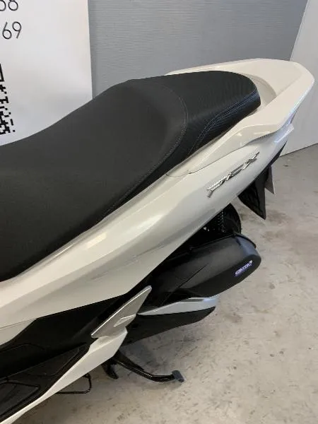 PCX 125