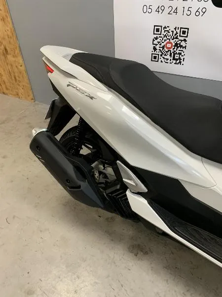 PCX 125