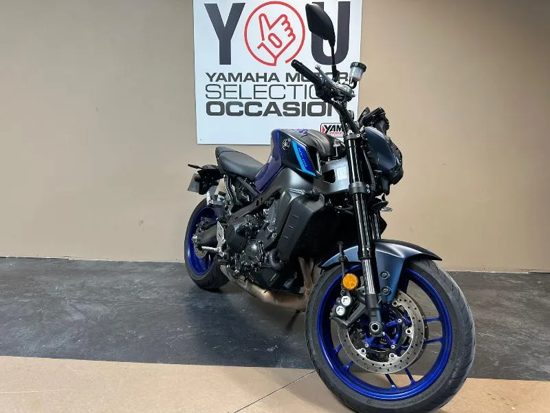 MT09