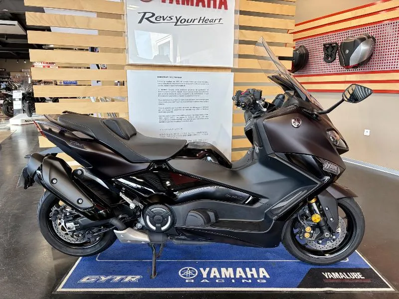 XP TMAX 560 TECH MAX