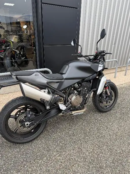 SVARTPILEN 801