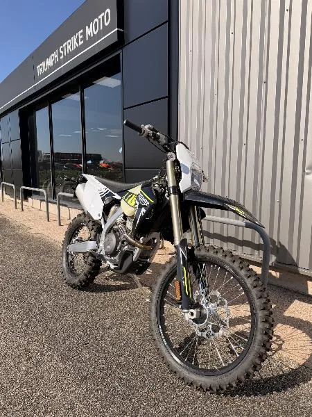 TF 250E