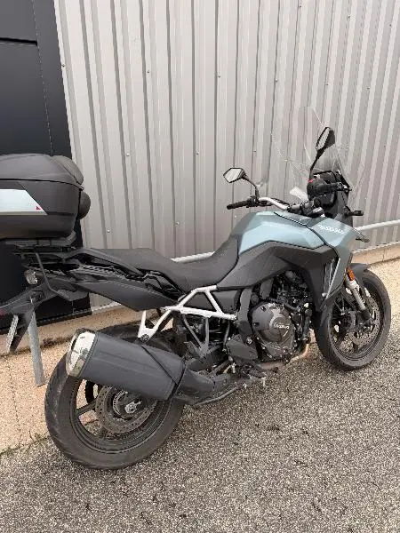 DL VSTROM 800DE