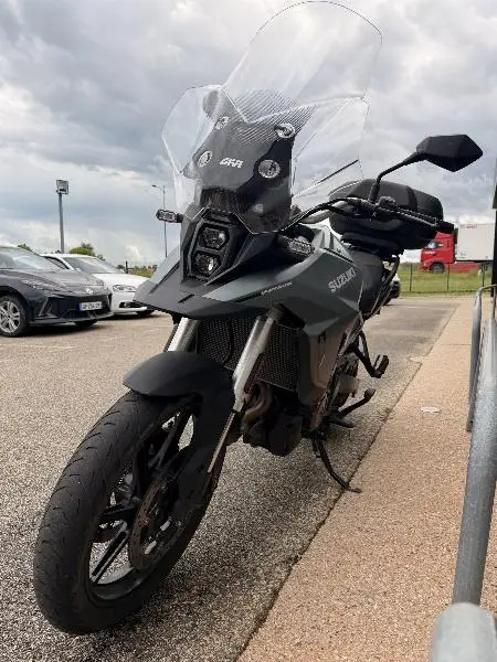 DL VSTROM 800DE