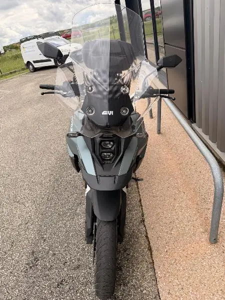 DL VSTROM 800DE