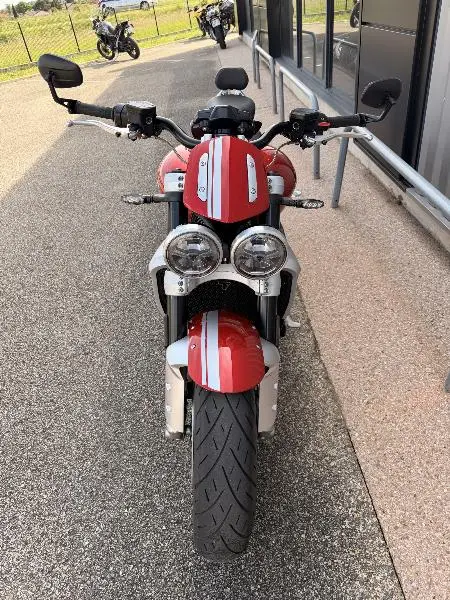 ROCKET 3 R