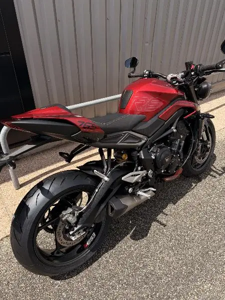 STREET TRIPLE 765 RS