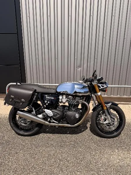 THRUXTON 1200 RS
