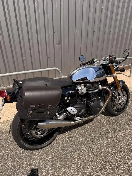 THRUXTON 1200 RS