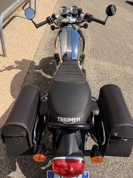 THRUXTON 1200 RS
