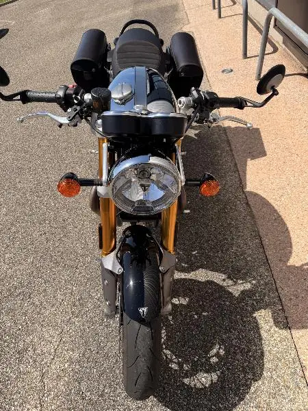 THRUXTON 1200 RS