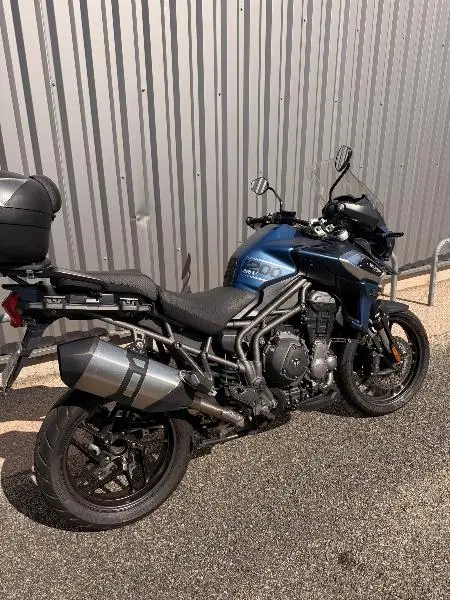 TIGER 1200 EXPLORER XRX