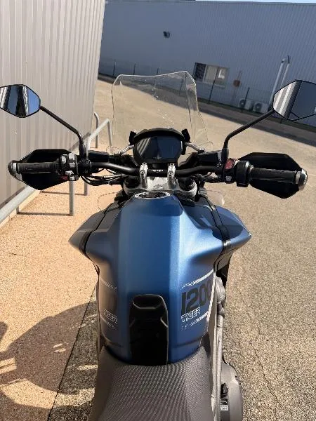 TIGER 1200 EXPLORER XRX