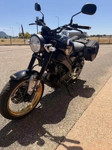 XSR 125 Legacy