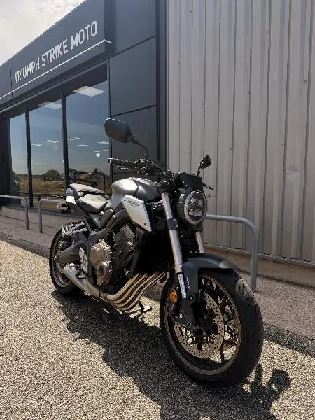 CB 650 RA