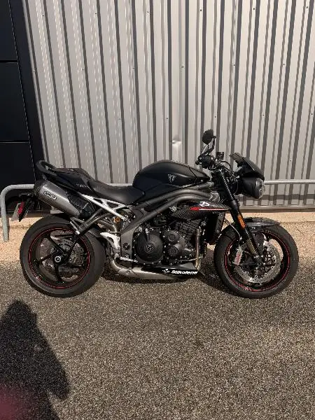 SPEED TRIPLE 1050 RS