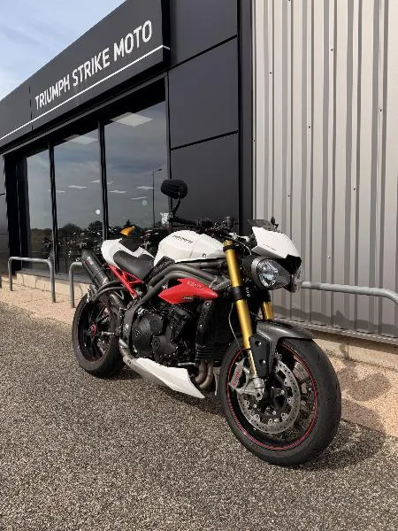 SPEED TRIPLE 1050 R