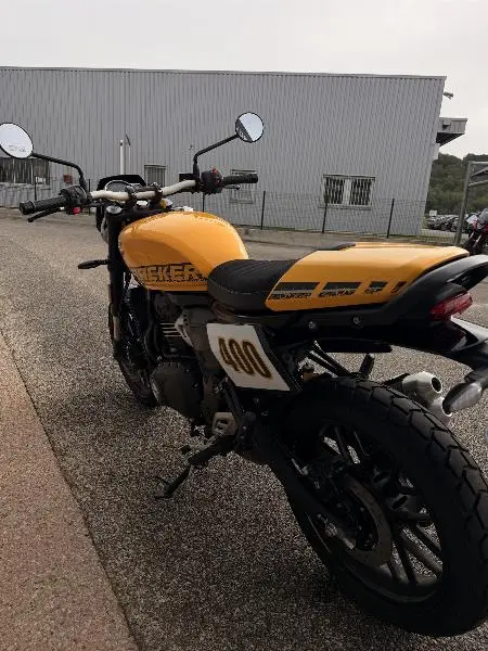 TRACKER 400