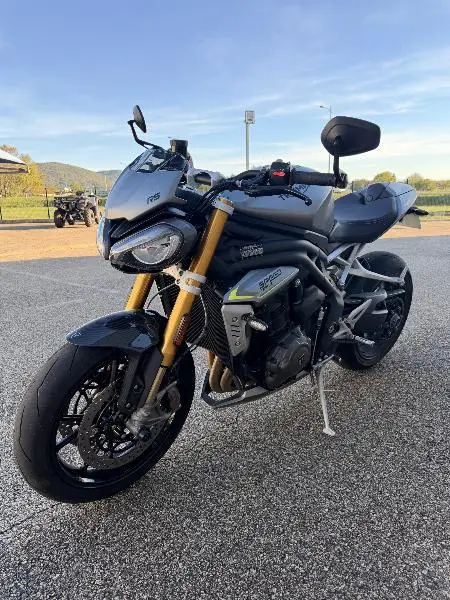 SPEED TRIPLE 1200 RS