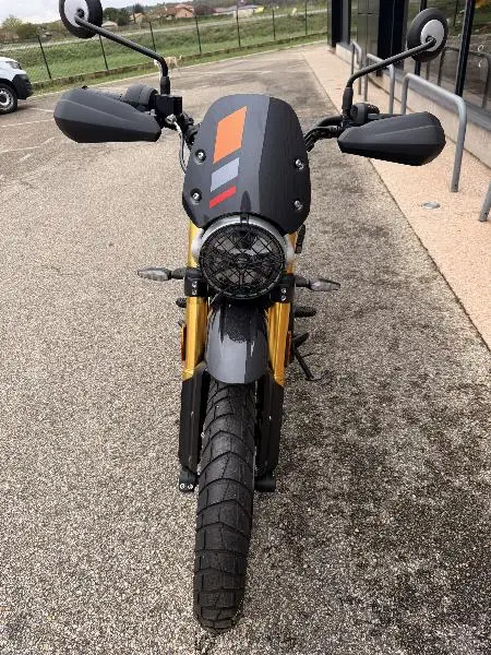 Scrambler 400 XC