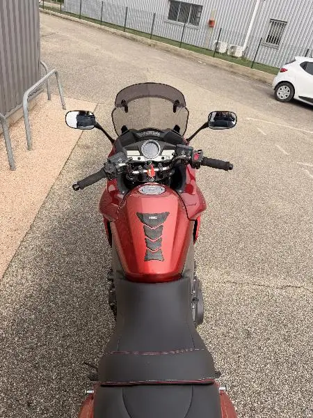 CB 1000 F
