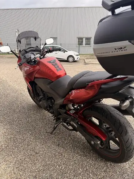 CB 1000 F