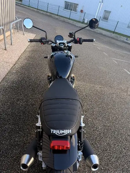 SPEED TWIN 900
