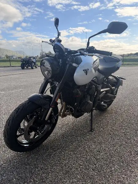 TRIDENT 660
