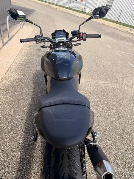 TRIDENT 800