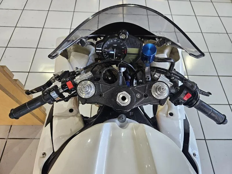 YZF 1000 R1 CROSS PLANE