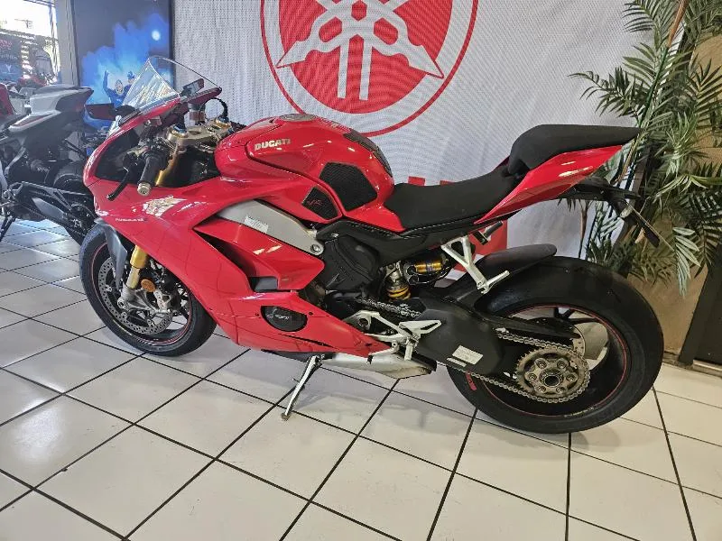 PANIGALE V4S