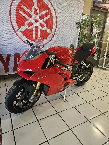PANIGALE V4S