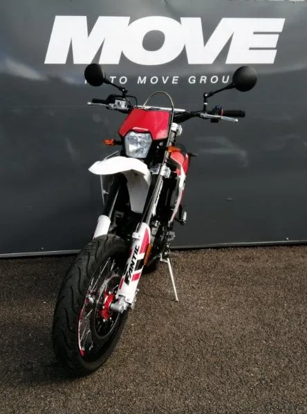 XMF 125
