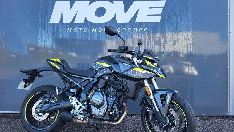 GSX8S