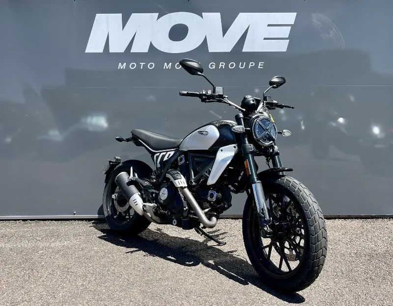 SCRAMBLER ICON