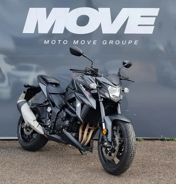 GSXS 750