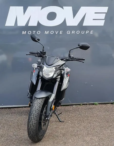 GSXS 750