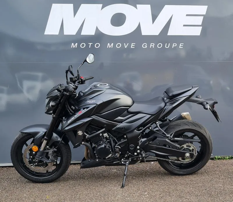 GSXS 750