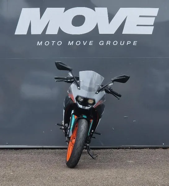 RC 390 ABS