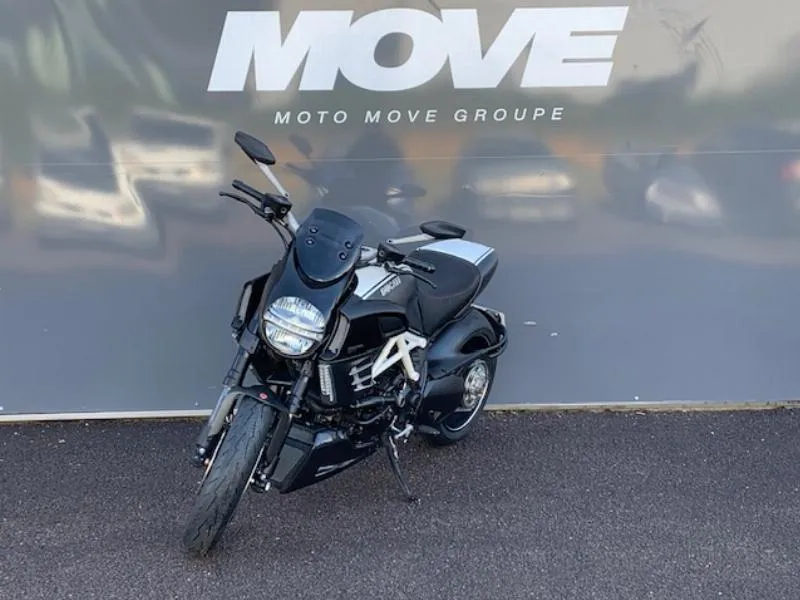 DIAVEL AMG