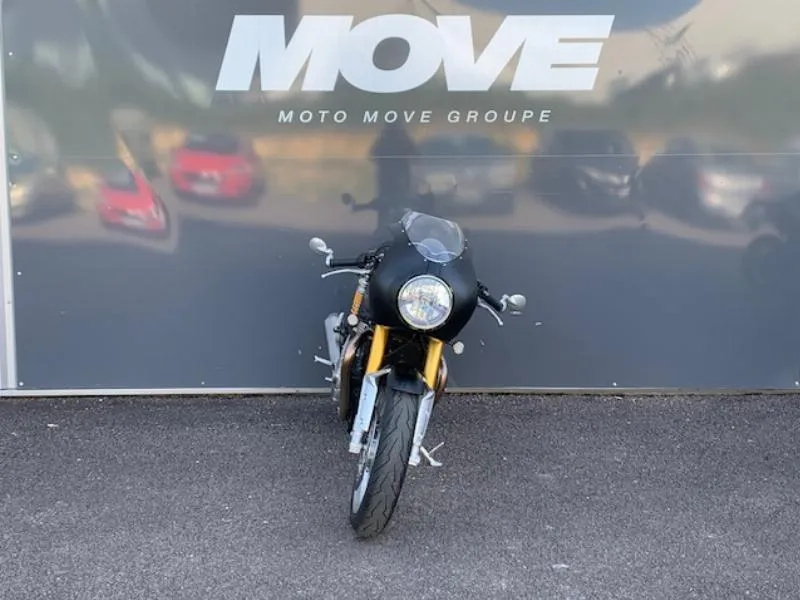 THRUXTON 1200 R