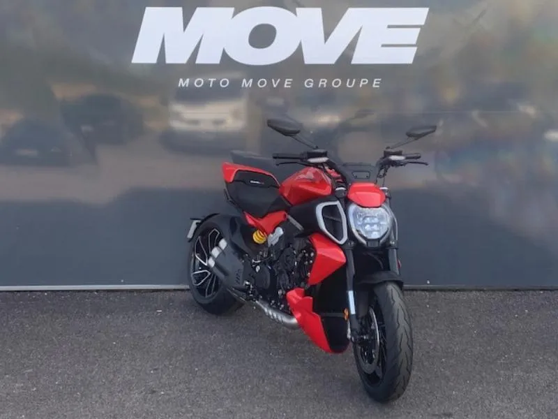 DIAVEL V4