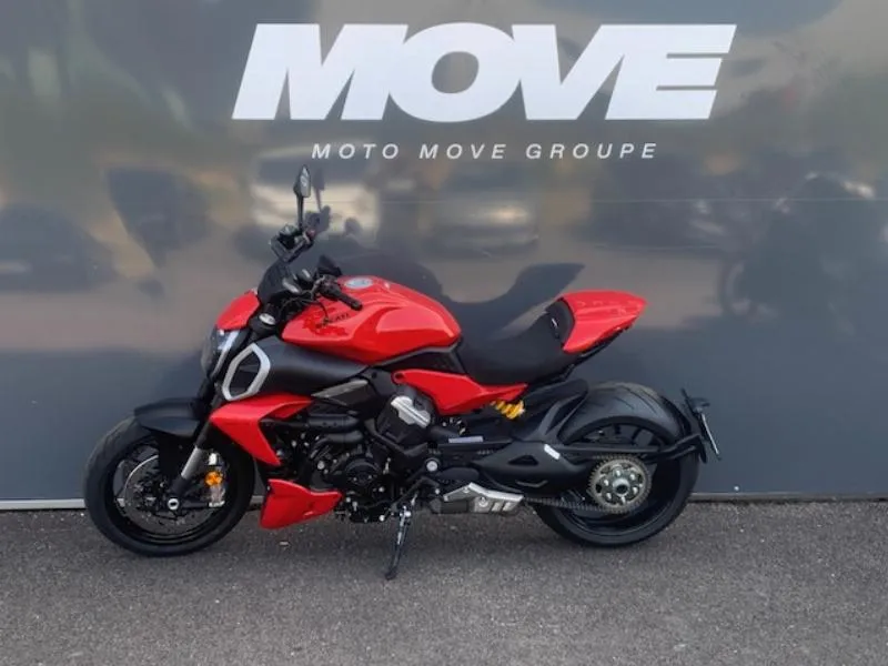 DIAVEL V4