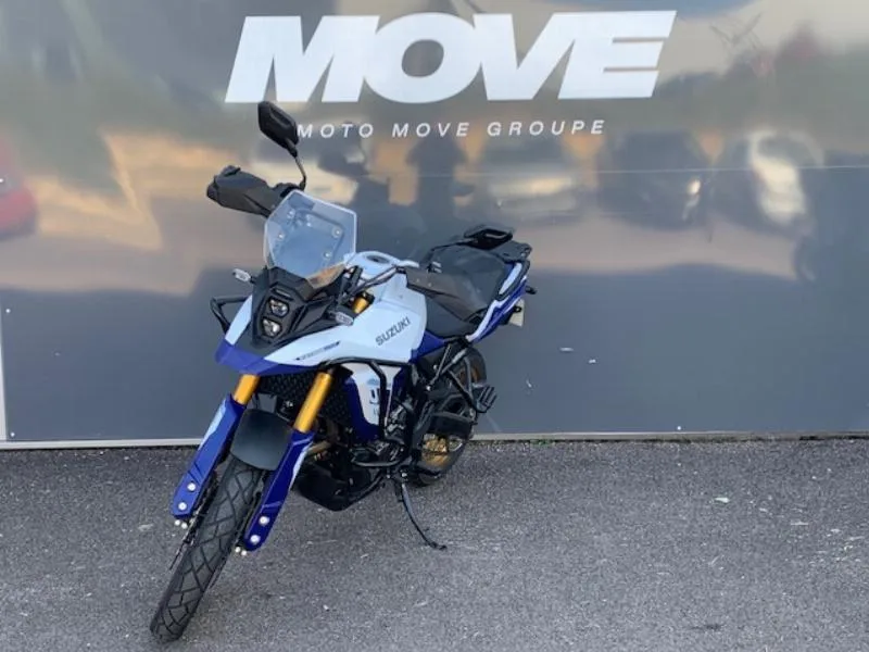 DL VSTROM 800DE