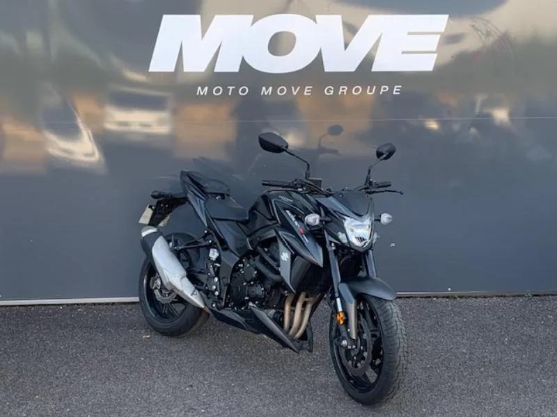 GSXS 750