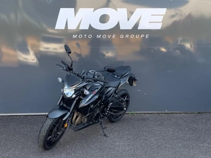 GSXS 750